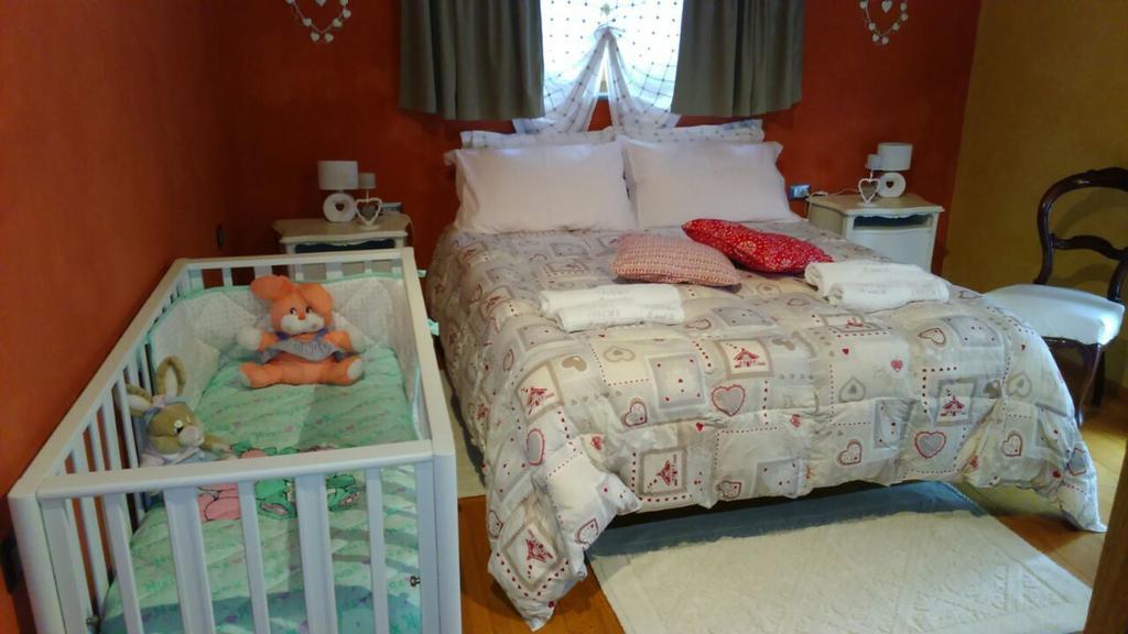 Holiday Home Ca' Del Cinema Mombercelli ห้อง รูปภาพ