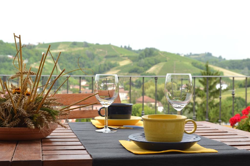 Holiday Home Ca' Del Cinema Mombercelli ภายนอก รูปภาพ