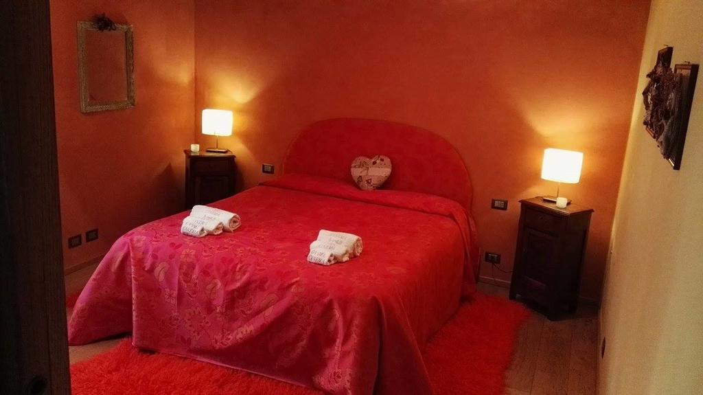Holiday Home Ca' Del Cinema Mombercelli ภายนอก รูปภาพ